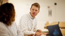 Overleg aan bureau