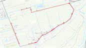 Kaart van het gebied. De rode lijn geeft aan waar de dijk wordt versterkt. De werkgebieden zijn in 10 vakken verdeeld.