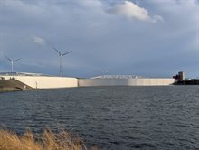 De gesloten Maeslantkering